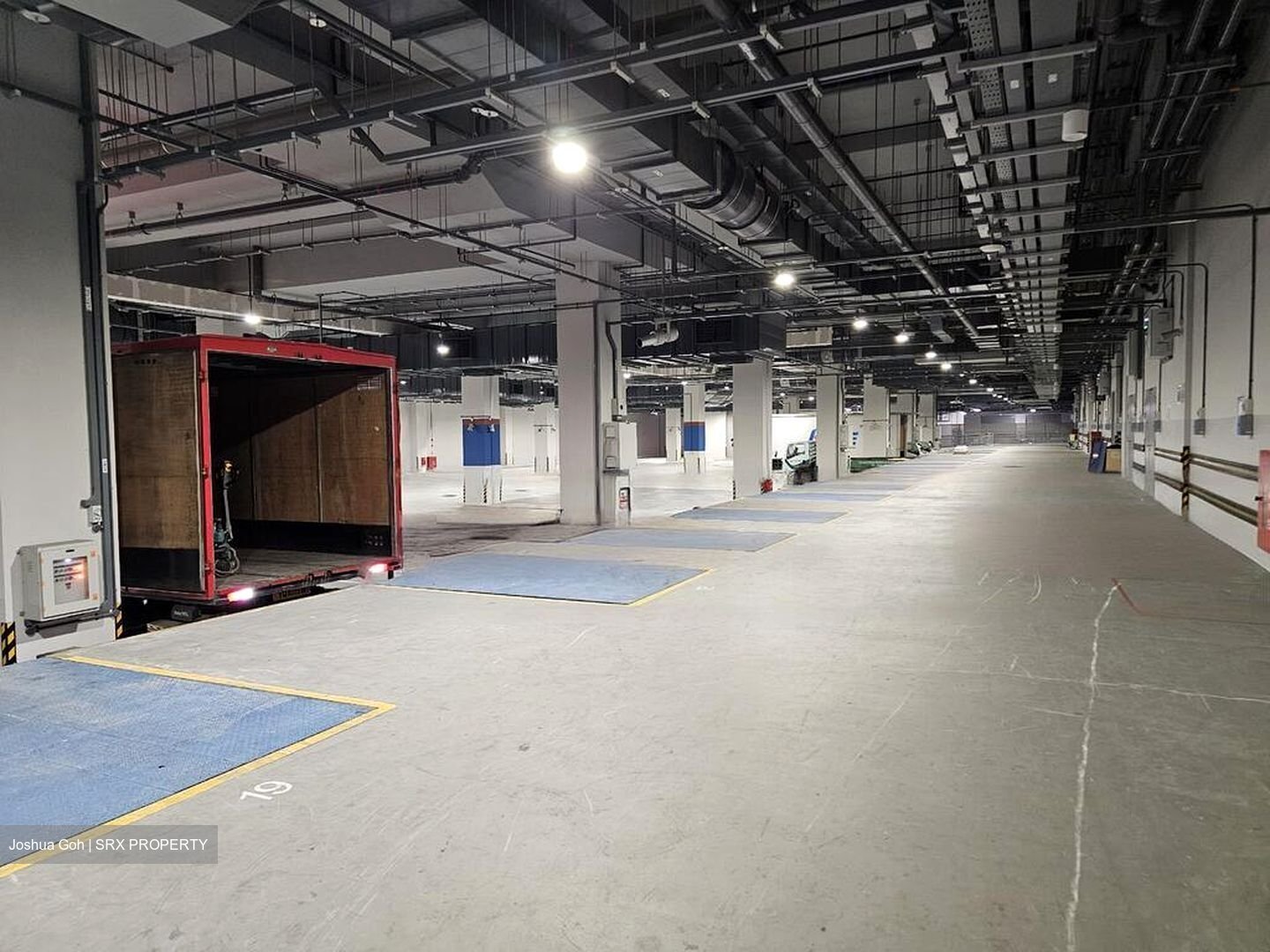 Woodlands Drive 73 (D25), Factory #457500341